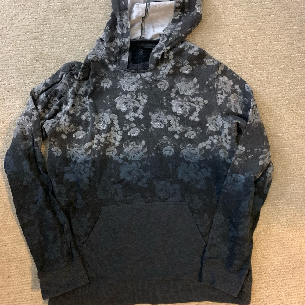 Sweatshirt size large (unisex)